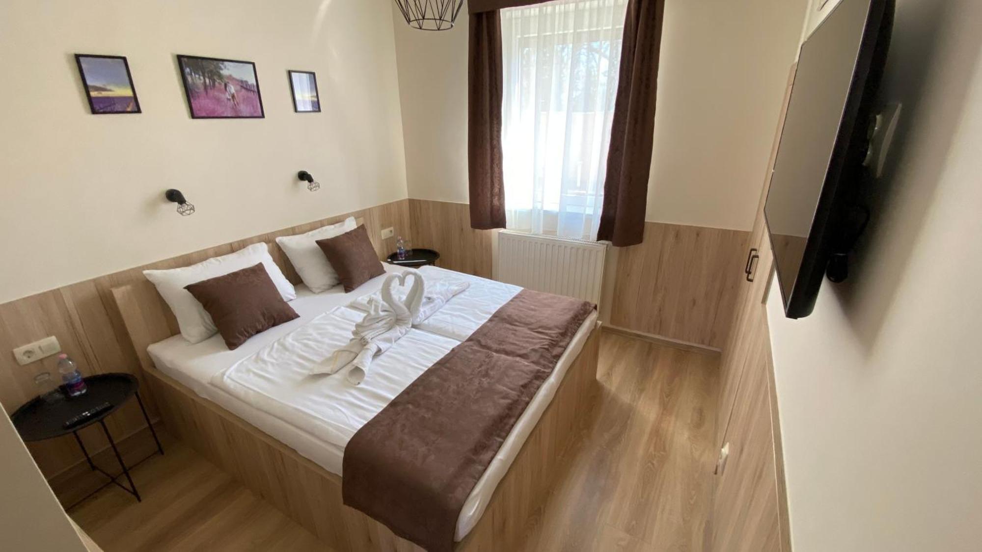 Levendula Vendeghaz Hotel Győr Exterior foto