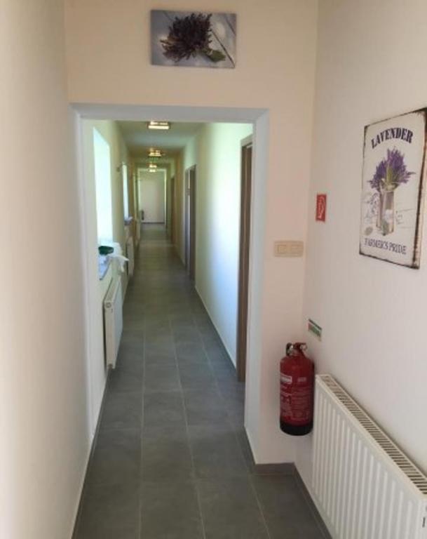 Levendula Vendeghaz Hotel Győr Exterior foto